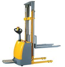 Xe nâng hàng chạy điện đứng lái TD2.0 