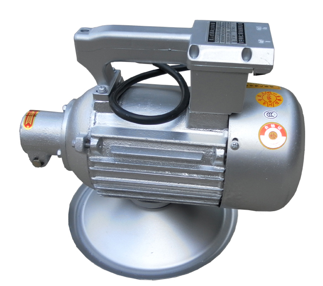 Đầm dùi bê tông L&H 380V (2.2KW) 