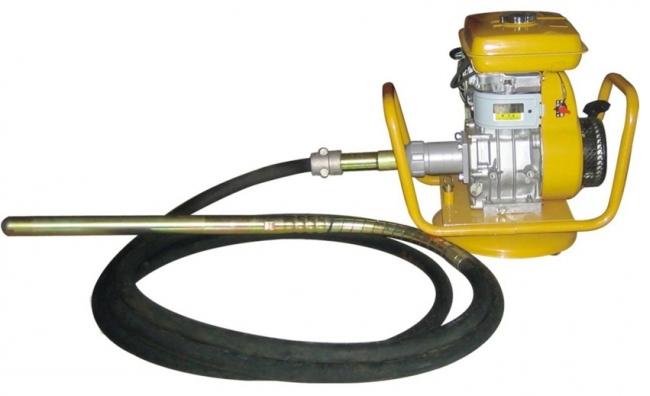 Đầm dùi chạy xăng Robin EY20 (5HP) 