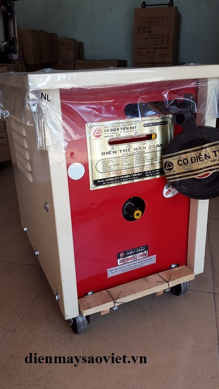 Máy hàn Tiến Đạt 250A (Dây đồng-380V) 